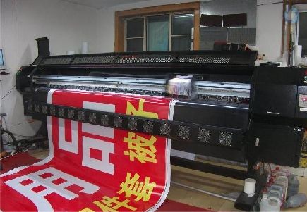 宾阳喷绘广告分辨率是多少？