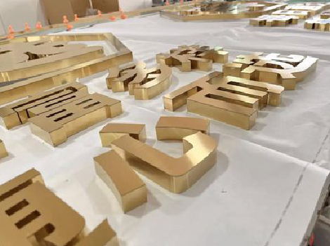 宾阳拉丝不锈钢字的特点。